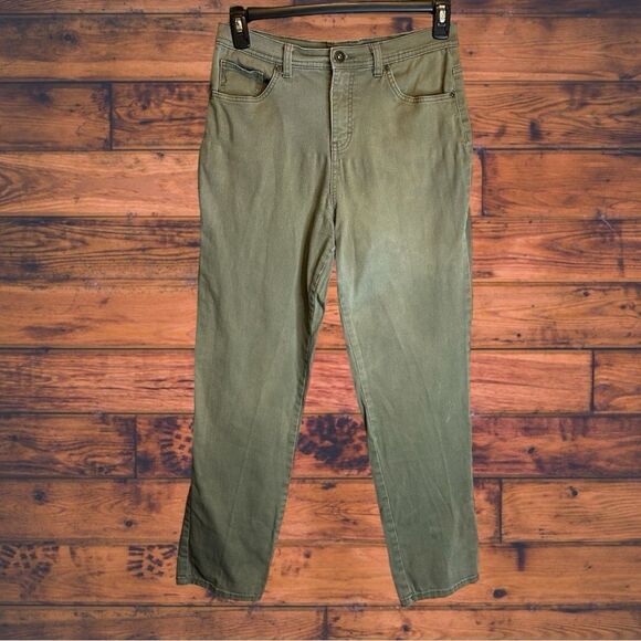 5 for $25🔥Style & Co. Denim Olive Green Jeans Size 10 - Picture 1 of 7